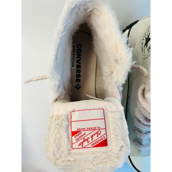 Women's Converse Run Star Hike Cozy Platform - Size 8.5 - Picture 5 of 6